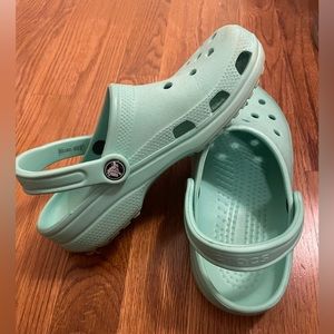 Stylish Turquoise Crocs! Super adorable and comfy, add them to your collection!